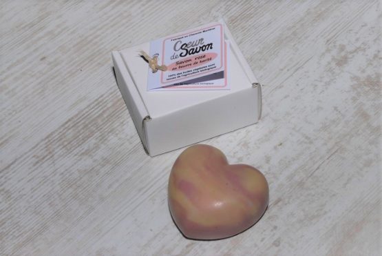 Savon rose coeur bio